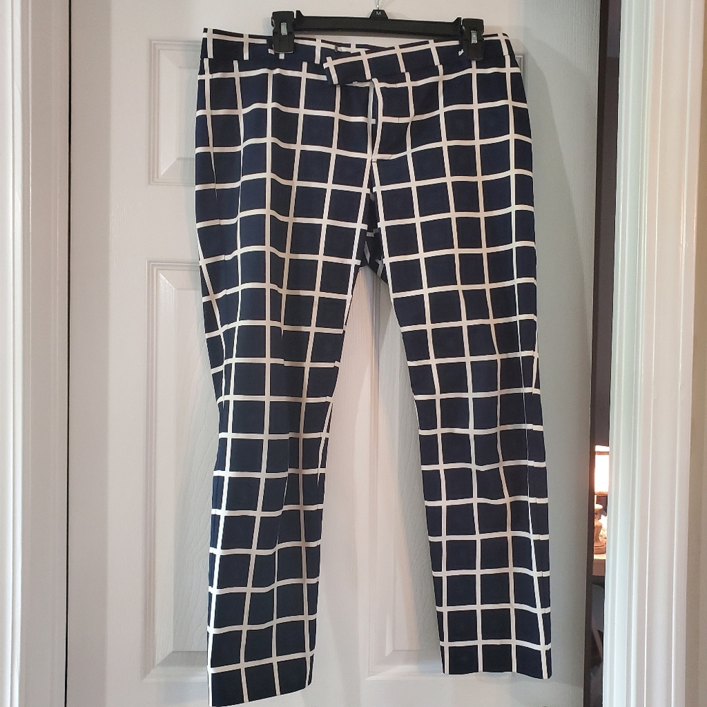 Gap Slim Cropped pants